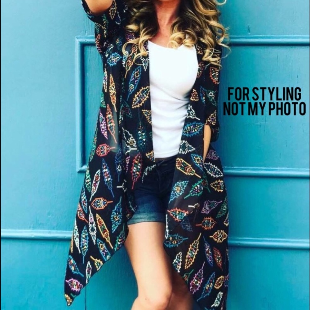 LuLaRoe Shirley - Picture 4 of 6